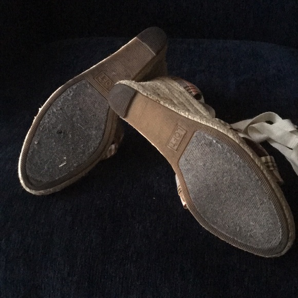 Ann taylor loft 8.5 wedges - Picture 6 of 8